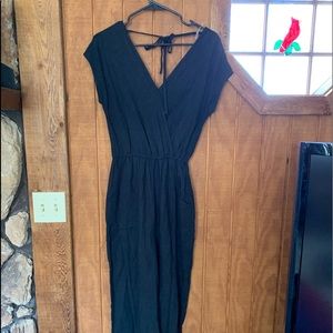 Universal Thread Black Jumpsuit W/ POCKETS